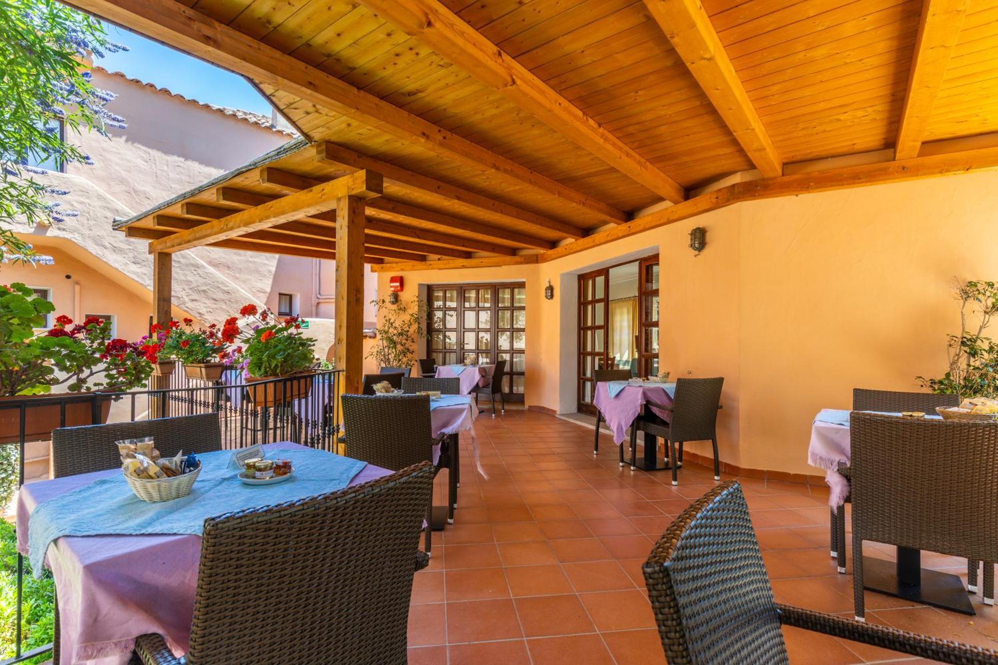 Hotel Piccolo Pevero Porto Cervo Exterior foto